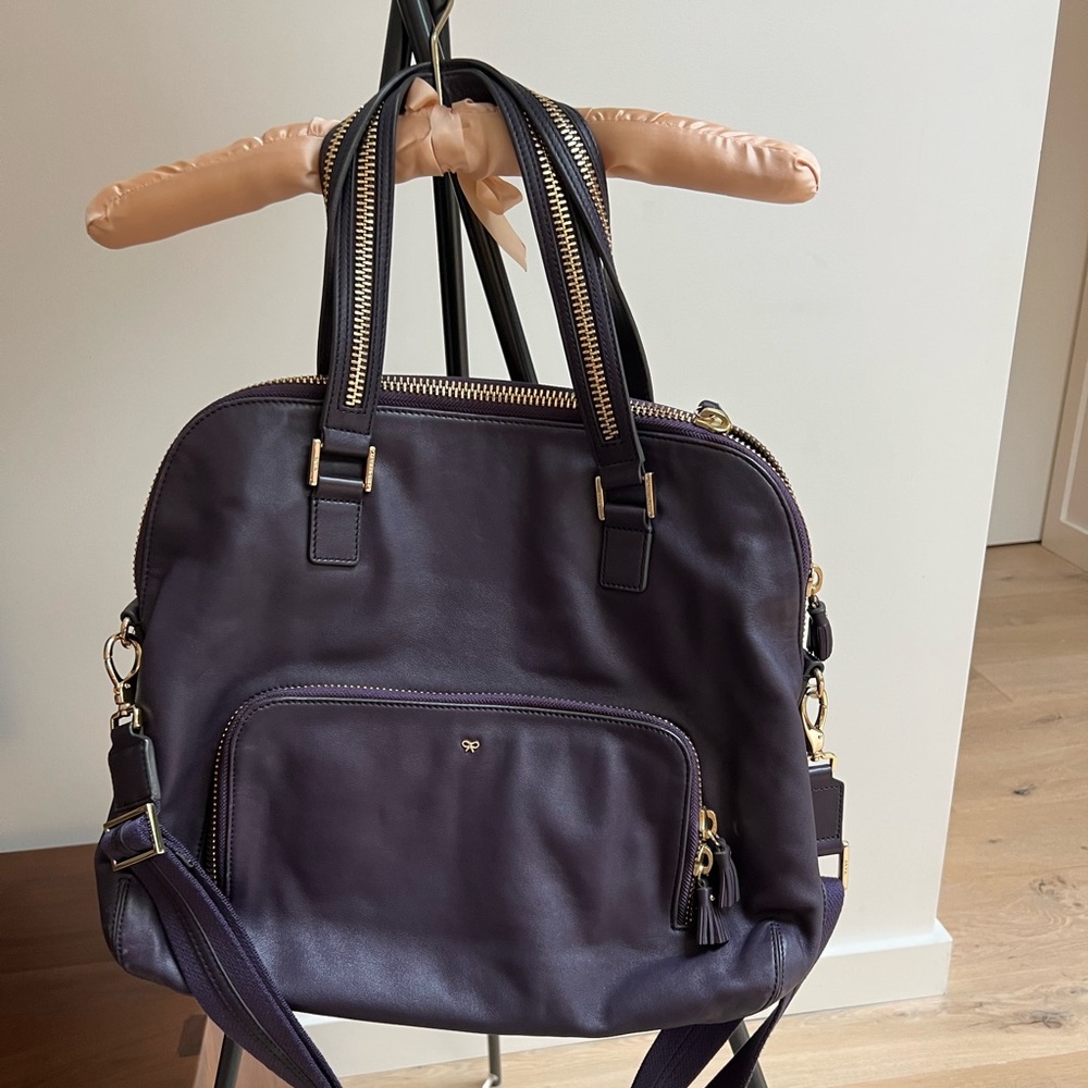 Anya Hindmarch leather purse - like new
